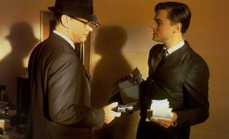 Catch Me If You Can_ Outsmarting the FBI – Summarizing English